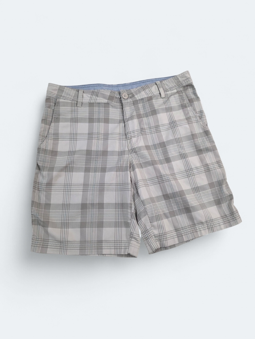 Columbia Men’s Gray Plaid Performance Casual Shorts - Size 36